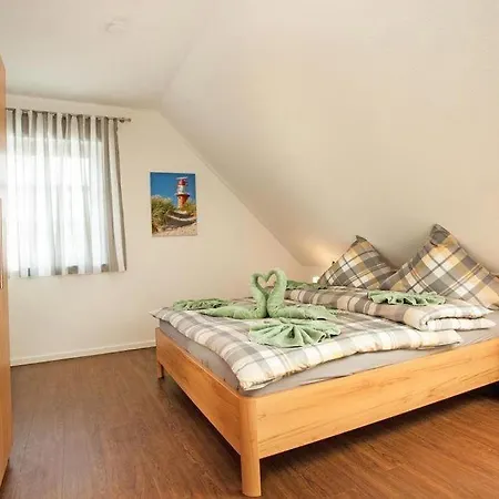 Malaika-shania-10-b * Borkum