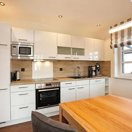 Apartment Malaika-shania-10-b *